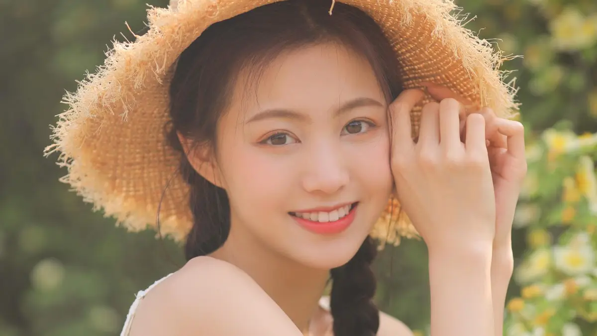 弥勒南昌私人伴游戴佳妮
