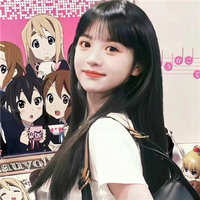 弥勒伴游女生易云的资料