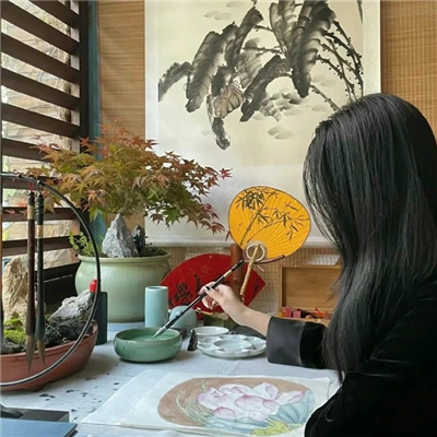 弥勒伴游女生刀思若的资料